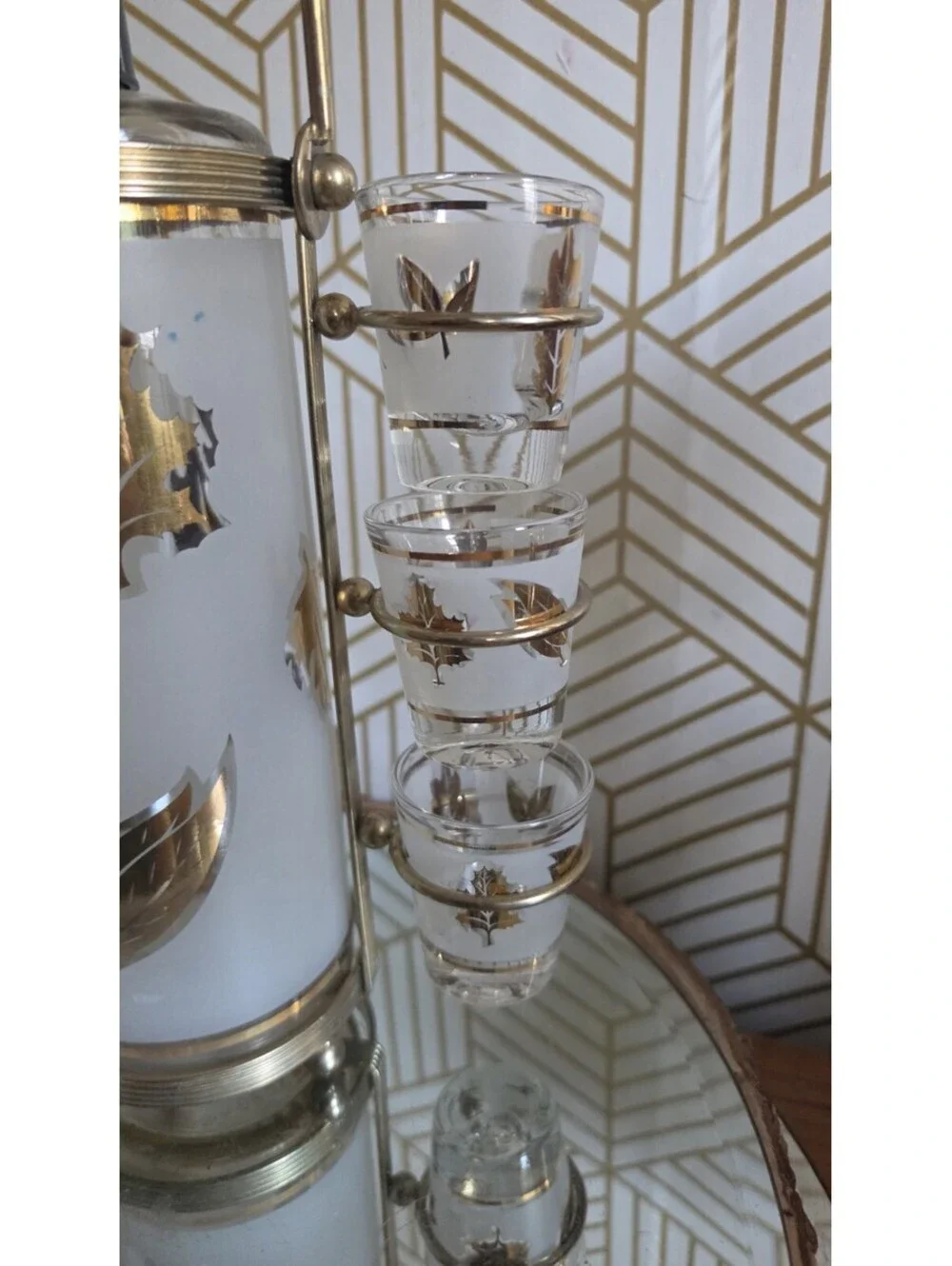 Vintage Libbey Starlyte Gold Leaf Foliage Barware Decanter/ Shot Glass Set Caddy
